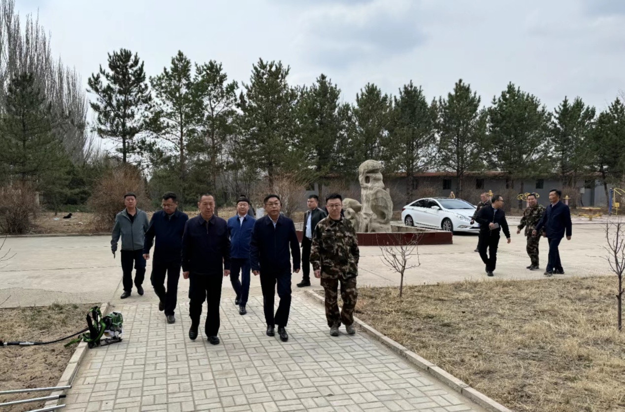 袁同锁深入大同市云冈林场督导调研 - 市局动态 - 大同市规划和自然